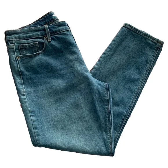 OLD NAVY Women's High Rise Power Slim Straight Distressed Ankle Jeans Sz 14 - Picture 7 of 8